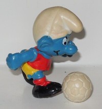 1978 Peyo Schleich Soccer Smurf # 20035 PVC figure SMURFS Vintage - £18.93 GBP