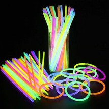 50/100pcs Party Fluorescence Light Glow Sticks Bracelets Necklaces Neon ... - £17.29 GBP