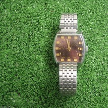 Vintage Women&#39;s Wristwatch LUCH 1980 Soviet Union Russia USSR Works Fine - £20.53 GBP