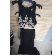 Prom/Formal 2 Piece Outfit Bedad Floral Elegant Halter Top 9 Juniors - $18.90