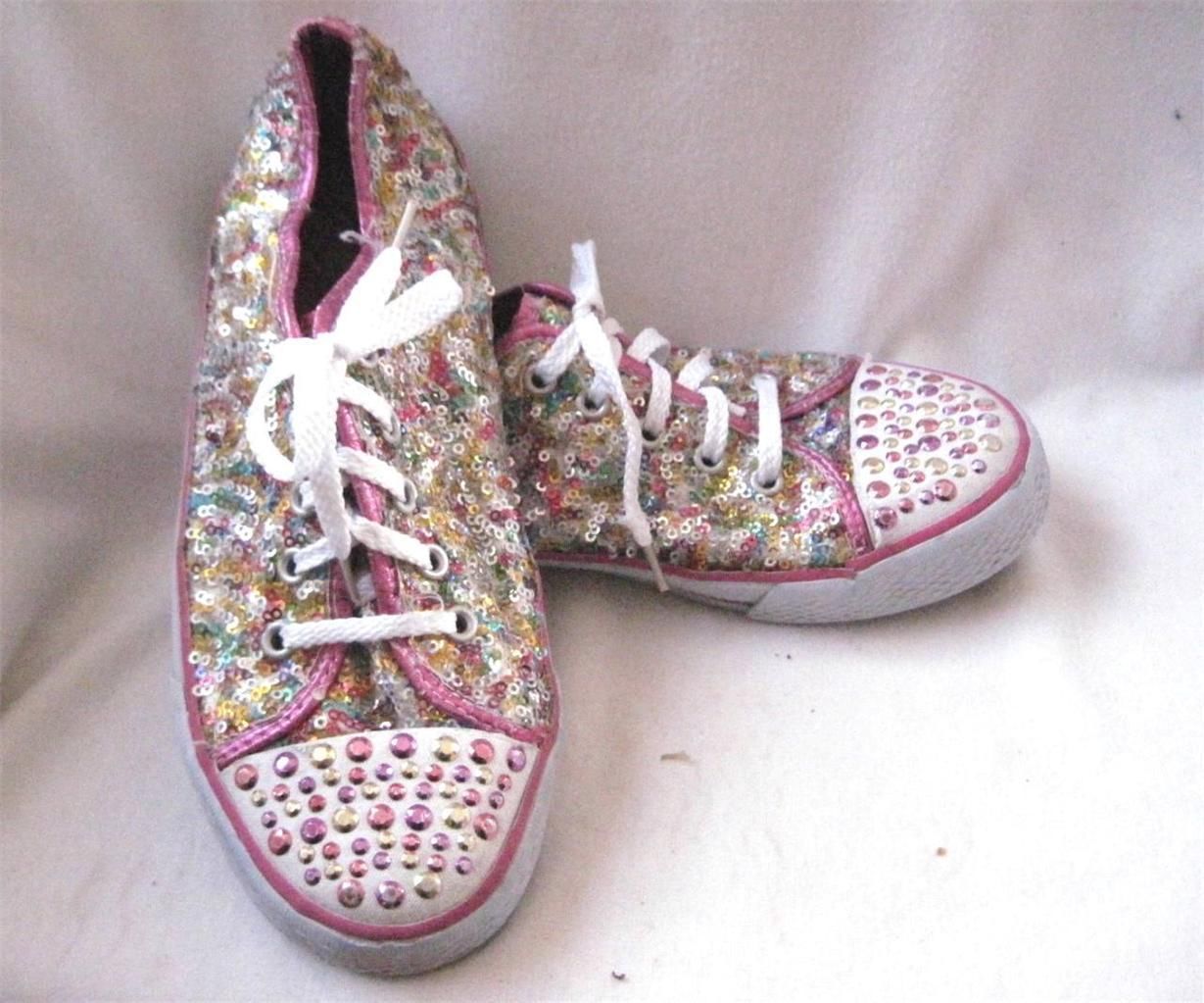 Girl  Size 3 Place Fashion Sneaker Fabric Covered in Multi Color Sequins Laces - $11.90