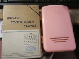 vintage Pro-Tec Tooth Brush Cabinet Pink NOS  in box - £7.50 GBP