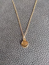 Gold Color Plated Magic Crown Necklace Gold Chain - $226.34 MXN