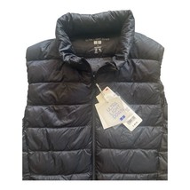 UNIQLO Women’s Ultra Light Down Vest Black Small 2 Zip Pockets Lightweight NWT image 2