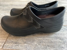 Crocs Neria Pro ll Shoes Slip Resistant Slip On Clogs Black Womens 11 Mu... - $933.54 MXN