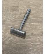 VINTAGE SILVER GEM MICROMATIC COMB SAFETY RAZOR 1739280 1773614 - $34.30 CAD