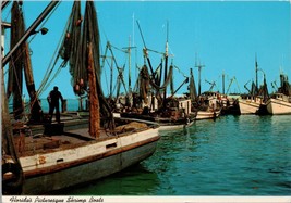 Florida&#39;s Picturesque Shrimp Boat Postcard PC526 - £3.90 GBP