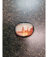 Vtg Lucite Acrylic Encased Chicago City Image Skyscraper Paperweight - $14.84