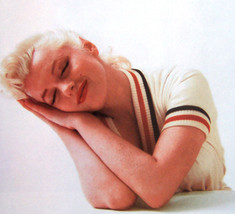 Vintage Actress Marilyn Monroe Posing Color Photo - £11.74 GBP