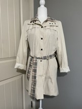 Women&#39;s Spring long jacket with plaid lining, Size Small - $69.00