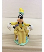Disney Goofy and White Rabbit And Alice in Wonderland. Easter Theme. RAR... - €19,97 EUR