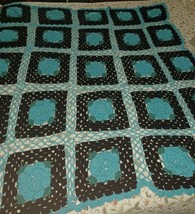 Vintage Blue Rose Crocheted Granny Squares Blanket Afghan 93x 67&quot; Black ... - €56,09 EUR
