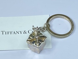 Tiffany &amp; Co. Sterling 925 Gift present box key chain ring 28.1gm JR7921 - £135.09 GBP