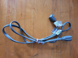 Appliance  Extension Cord 6 ft Electric 14/3 15 Amp Grey  by HDX - $252.75 MXN
