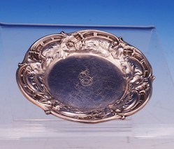 Les Six Fleurs by Reed and Barton Sterling Silver Butter Pat #N478 (#3077) - $2,054.22 MXN