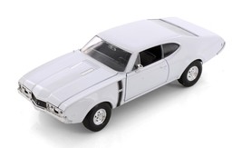 1968 Oldsmobile 442 1/24 Scale Diecast Metal Model by Welly - WHITE - £22.96 GBP