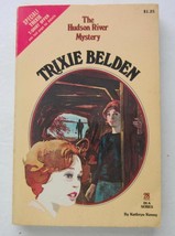 Trixie Belden #28 The Hudson River Mystery ~ First Edition Kathryn Kenny PB - £11.55 GBP
