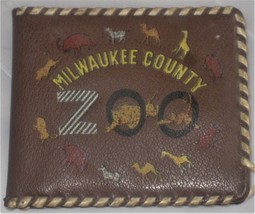 Vintage  Milwaukee County Zoo Souvenir billfold Vintage - £7.98 GBP