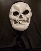 Easter Unlimited Skull Skeleton Mask Rubber Black Shroud Halloween G - £9.72 GBP