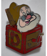 Disney DLR 2009 Seven Dwarfs Collection Doc Pin - $221.44 MXN