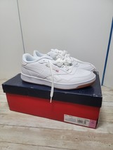 NEW Reebok Club Memt Men&#39;s Size 6.5, W8 White Leather Lifestyle Sneakers... - $82.12 CAD