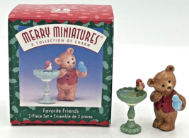 1999 Hallmark Favorite Friends 2 Piece Set Merry Miniatures SKU U31 - $12.99