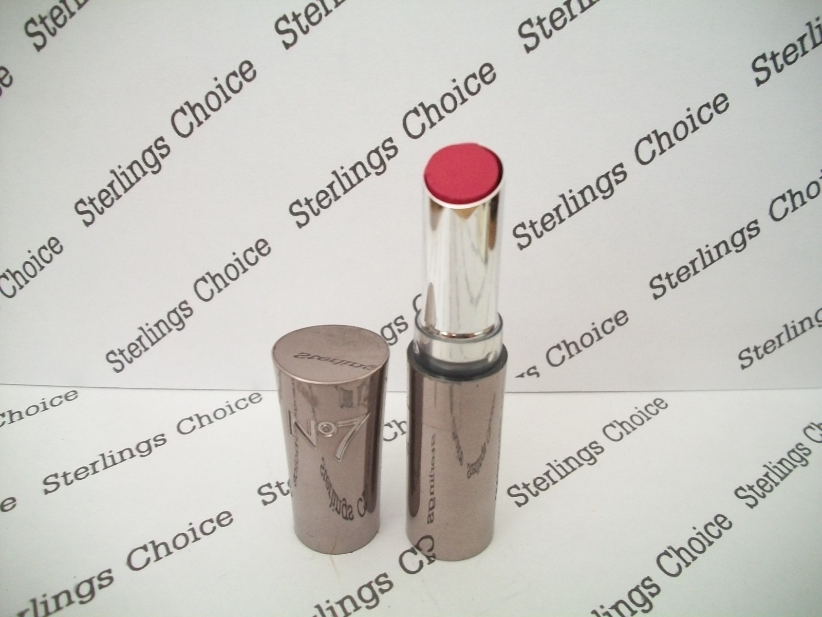 Boots No7 Stay Perfect Lipstick #105 Loganberry - $13.80