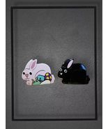 Porcelain Rabbit  Pin Brooch Gold Tone Hand Painted Jewelry Vintage - €33,62 EUR