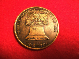 Vintage 1973 Oral Roberts &quot;Liberty Throughout The Land&quot; Bronze Coin Token Medal - £6.62 GBP
