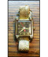 Vintage Art Deco Childrens Toy Watch ~Tin Gold Colored made in Japan - £7.99 GBP