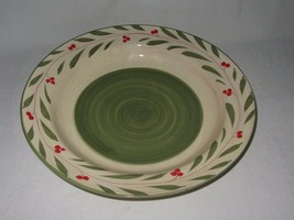 Crate &amp; Barrel Large Vintage Winterberry Serving Bowl Made Italy Round 15&quot; - £23.35 GBP