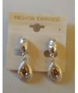 SILVER AND GOLD CLIP ON EARRINGS - £4.79 GBP