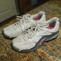 Nike Reax Run 5 Womens Size 9 Running Shoes White Metallic Silver 407987... - $48.51