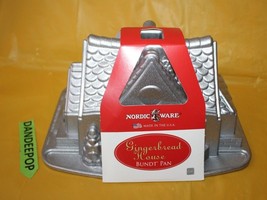 Nordic Ware Platinum Collection Gingerbread House Bundt Pan Cast Aluminum 9 Cups - £35.71 GBP