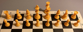 Basic Club 17 Piece Half Chess Set Yellow 2 Queens - $15.59