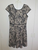 Maurices Ladies CAP-SLEEVE POLY/SPANDEX Knit DRESS-11/12-NWT-$40 TAG-GRAY Roses - $13.99