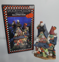 Vintage Spooky Hollow Grocery Store Porcelain Halloween Village House No Light - £15.97 GBP