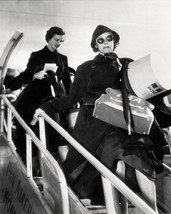 Greta Garbo 8x10 Photo climbing down aircraft steps 1960&#39;s - £6.31 GBP