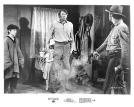 Shoot Out Gregory Peck 1971 Black &amp; White Universal Movie Photograph Wes... - $16.71