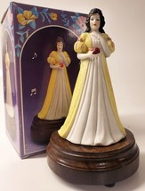 The Storybook Musical Collection &quot;Princess Snow White&quot; Plays &quot;Yesterday&quot; - £39.53 GBP