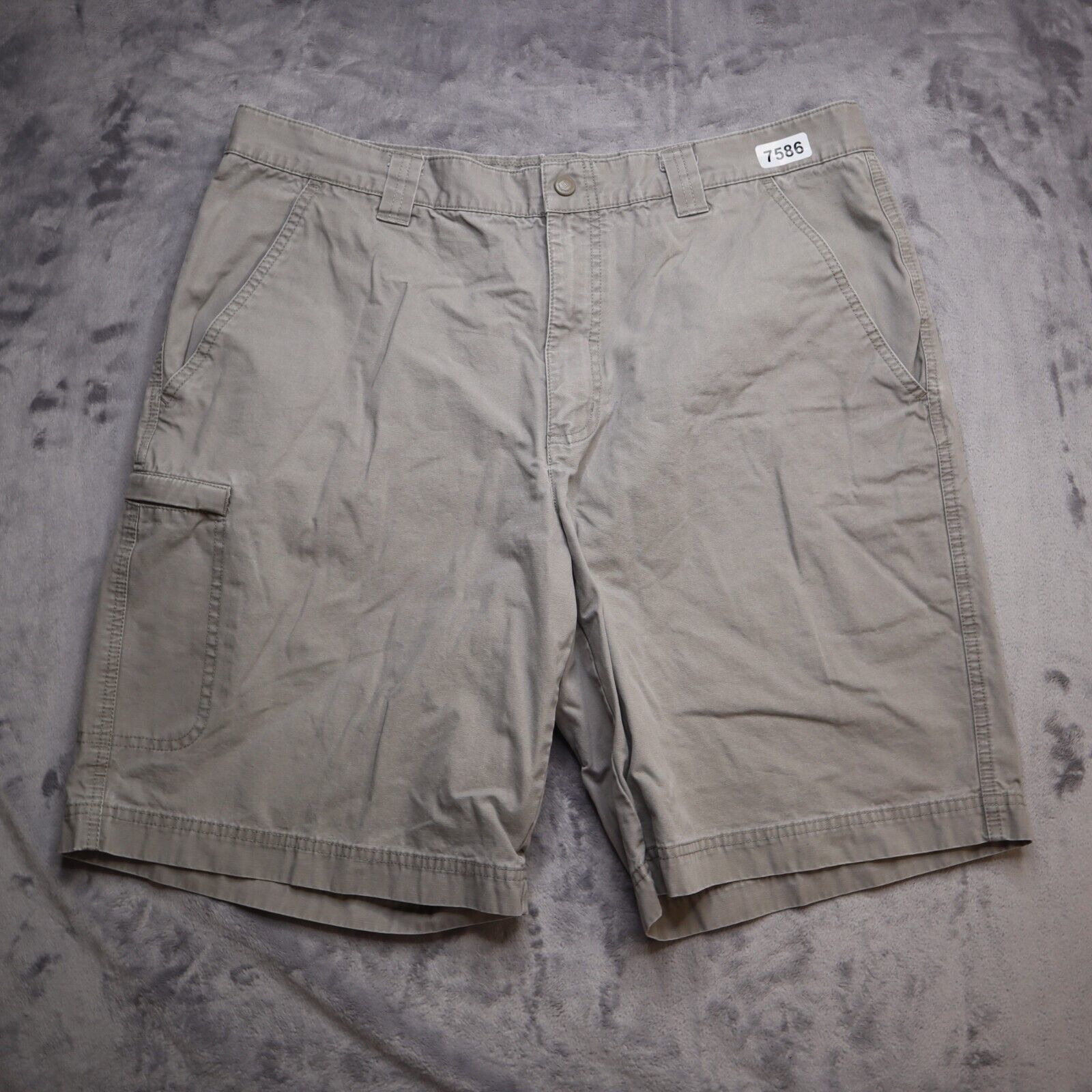 Primary image for Columbia Shorts Adult 36 Khaki Lightweight Athletic Cargo Fish Hike Casual
