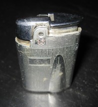 RONSON WHIRLWIND Chrome Automatic Petrol Lighter  Pat.Re.19.023 2.481.19... - $13.99