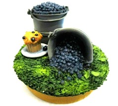 VTG Blueberry Candle Topper Our America Gift 1999 Fits On Jar Candles 3&quot; Wide - £12.47 GBP