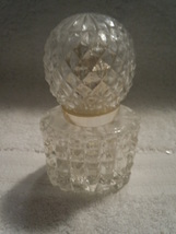 Vintage Clear Glass Diamond Design Perfume Sprayer - €6,99 EUR