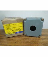 Square D 9001-KY1 Die Cast Aluminum Enclosure 1 Unit New Surplus - $1,397.39 MXN