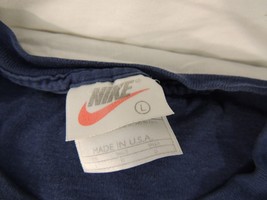 2 Nike Athletic Shirts Men&#39;s Size Large 1 100% Cotton 1 100% Polyester 1... - £12.94 GBP