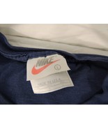 2 Nike Athletic Shirts Men&#39;s Size Large 1 100% Cotton 1 100% Polyester 1... - £12.71 GBP