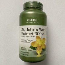 GNC Herbal Plus St. John&#39;s Wort Extract 300mg 200 Capsules, Exp 06/2025 - £16.31 GBP