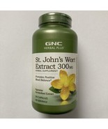 GNC Herbal Plus St. John&#39;s Wort Extract 300mg 200 Capsules, Exp 06/2025 - £16.50 GBP
