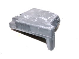 LID/COVER  FOR  11-12-13  FORD FIESTA / ENGINE BAY/FUSE/RELAY/BOX image 2
